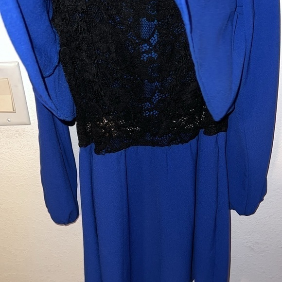 Material Girl Womens Cut-Out Sleeve with black lace Romper Jumpsuit, Blue XL - Picture 3 of 3